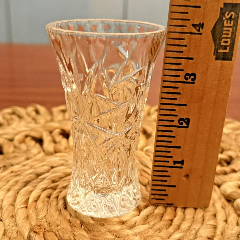 Vintage Lenox Fine‎ Crystal Dandelion Vase Star Bud Vase 4 Inches Tall